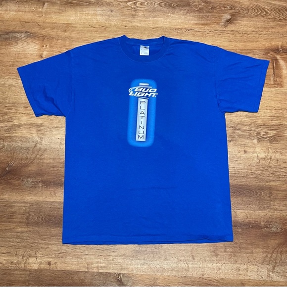 Graphic tee - Picture 2 of 4